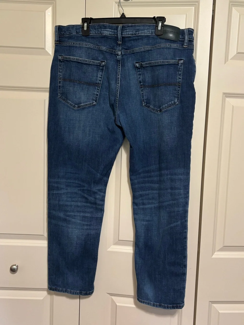 Lucky Brand black label Men's Straight Dark Wash Jeans